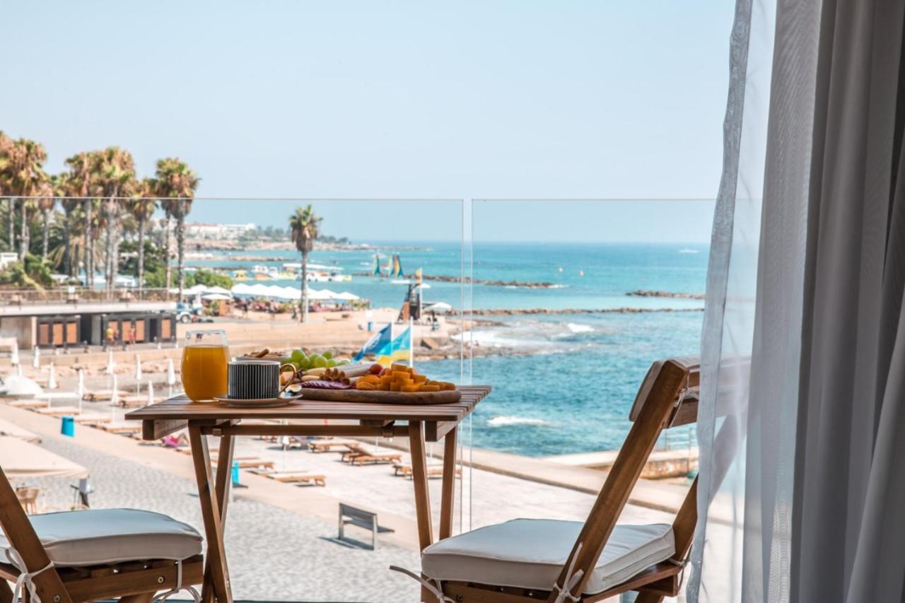 Cosea Living: Seaside Luxury Suite In Harbour 107A Pafos Dış mekan fotoğraf