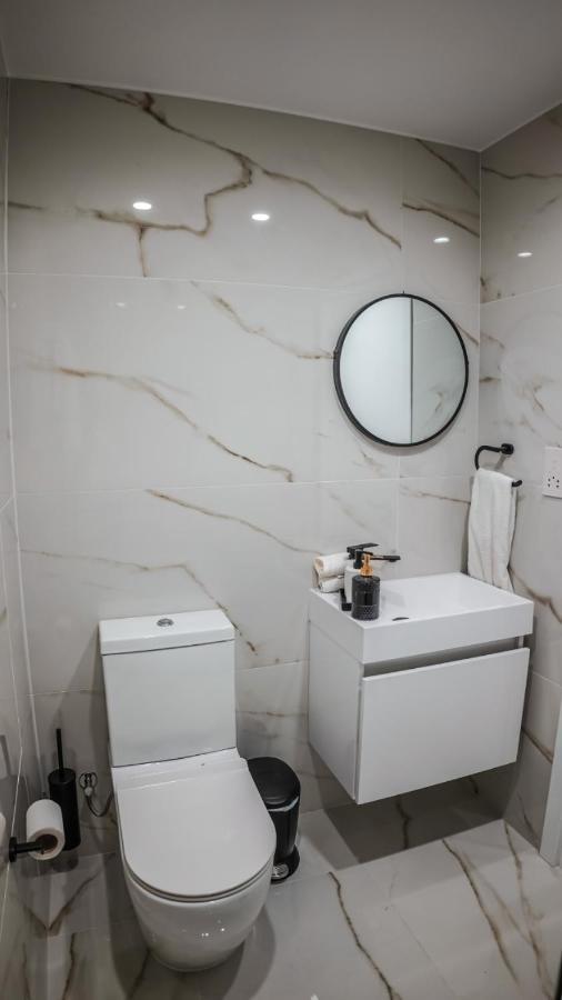 Cosea Living: Seaside Luxury Suite In Harbour 107A Pafos Dış mekan fotoğraf