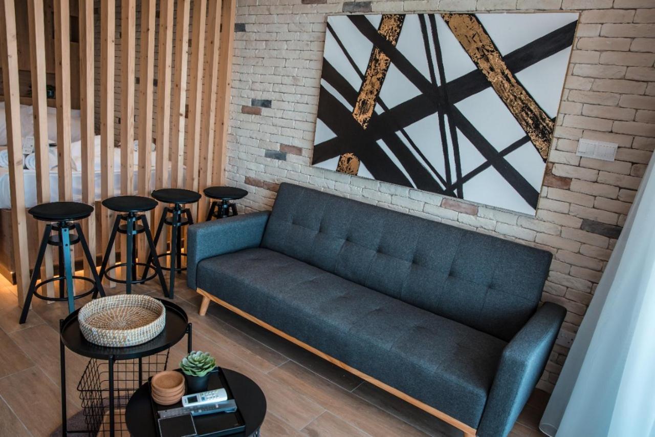 Cosea Living: Seaside Luxury Suite In Harbour 107A Pafos Dış mekan fotoğraf