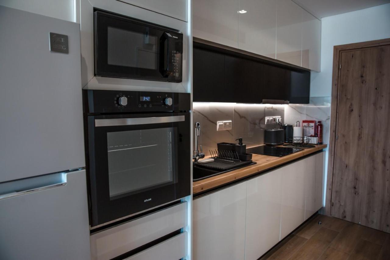 Cosea Living: Seaside Luxury Suite In Harbour 107A Pafos Dış mekan fotoğraf